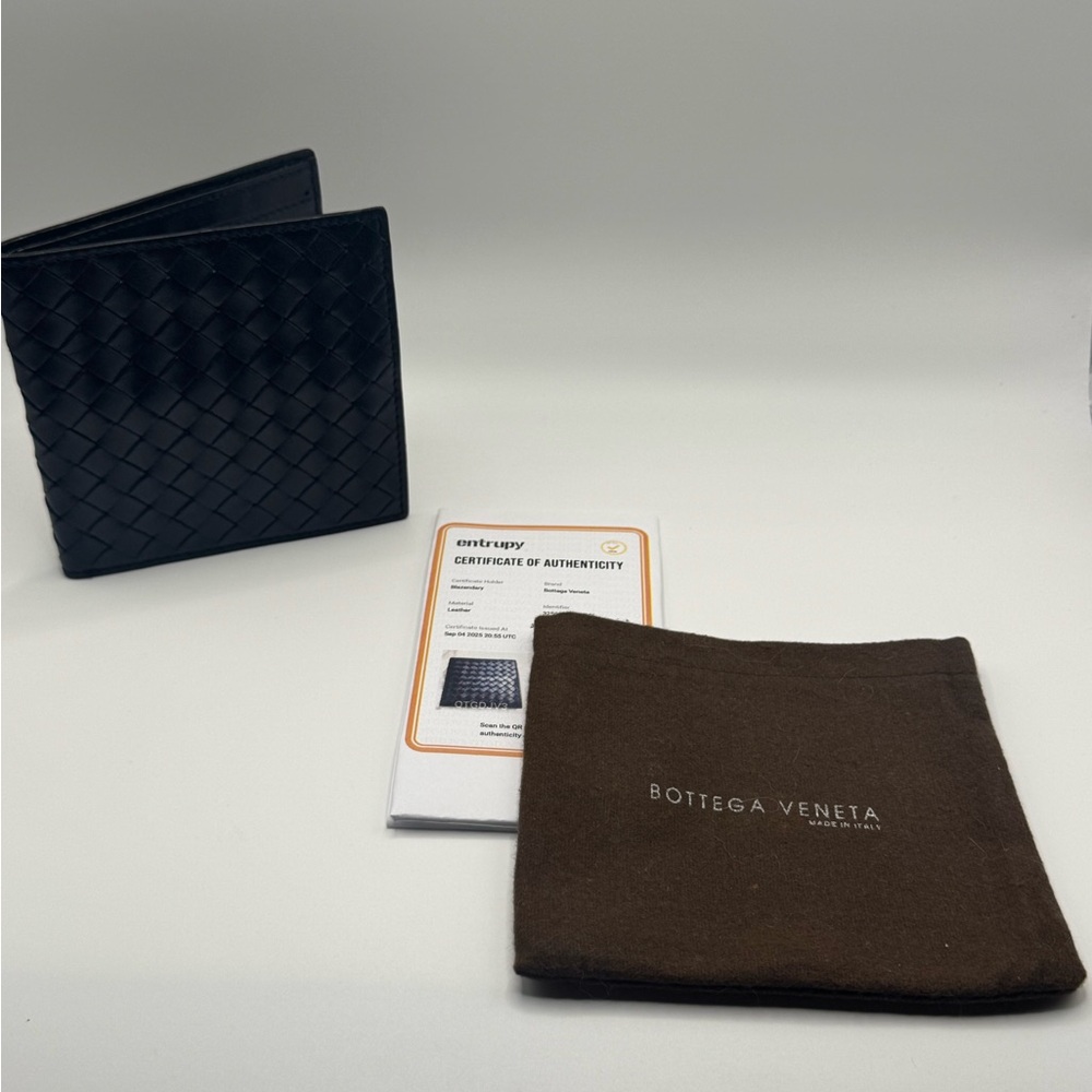 Bottega Veneta Black Intrecciato Leather Bifold Wallet